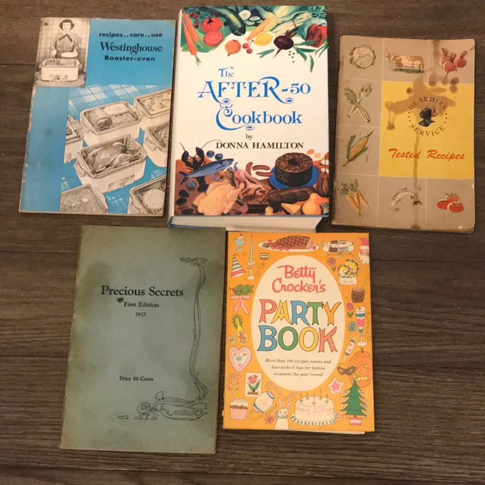 Vintage cook book lot Betty Crocker first edition precious secrets 1922 cool ads